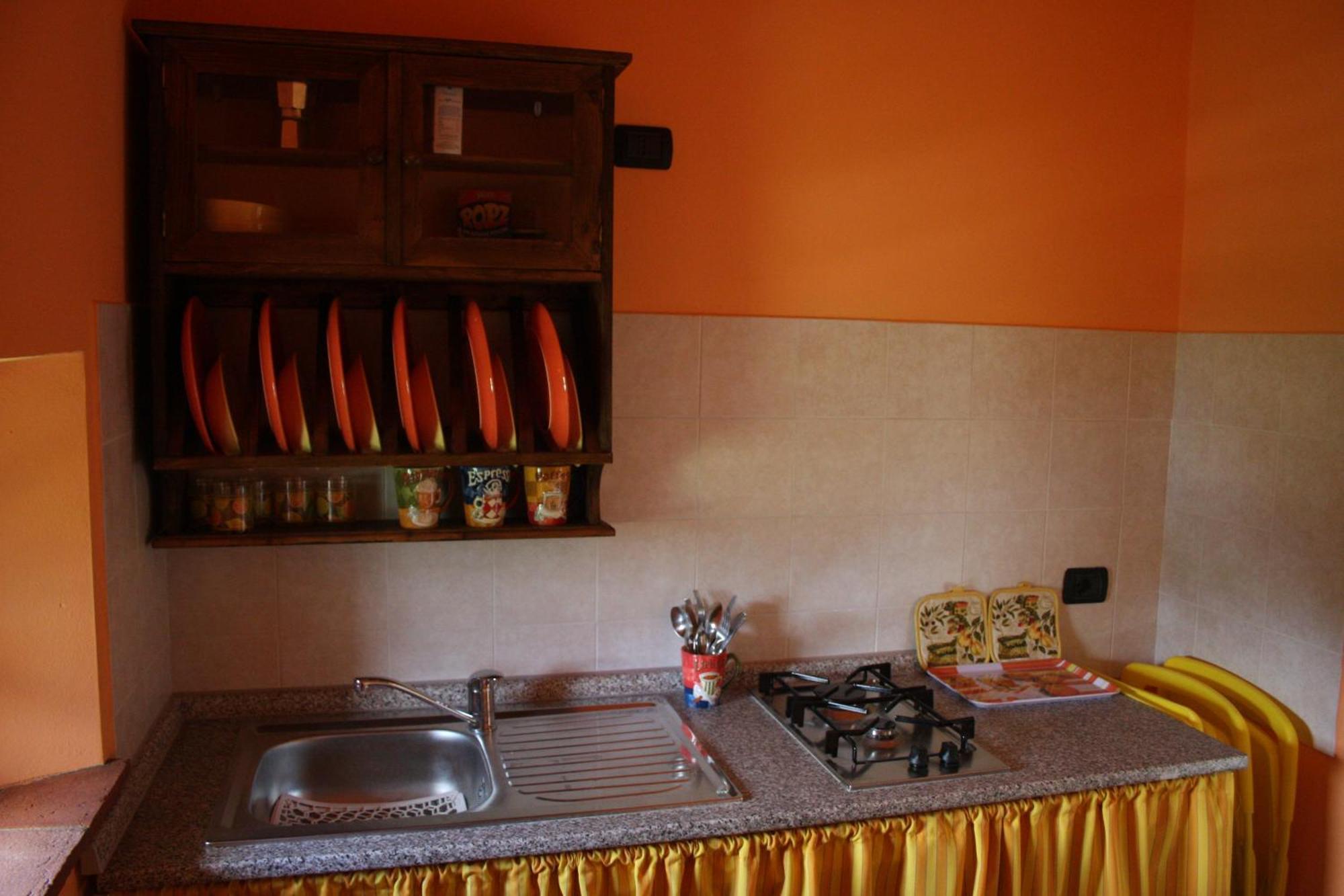 La Collina Dei Franchi Bed & Breakfast Camporgiano Exterior photo